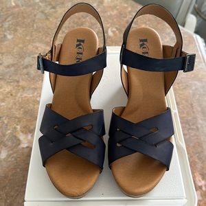 Korks clogs worn once